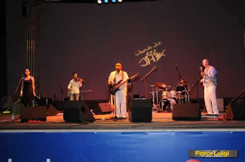 2008