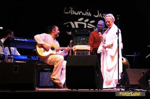 2008