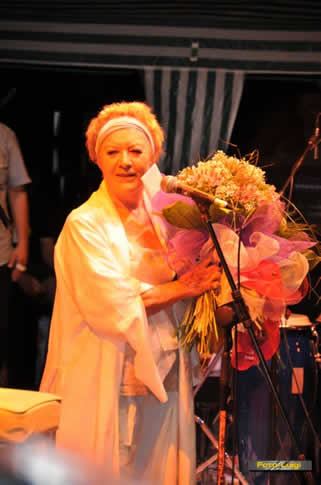 2008